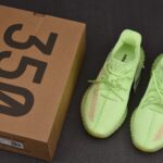 (BEST) adidas Yeezy 350 V2 ‘GLOW’