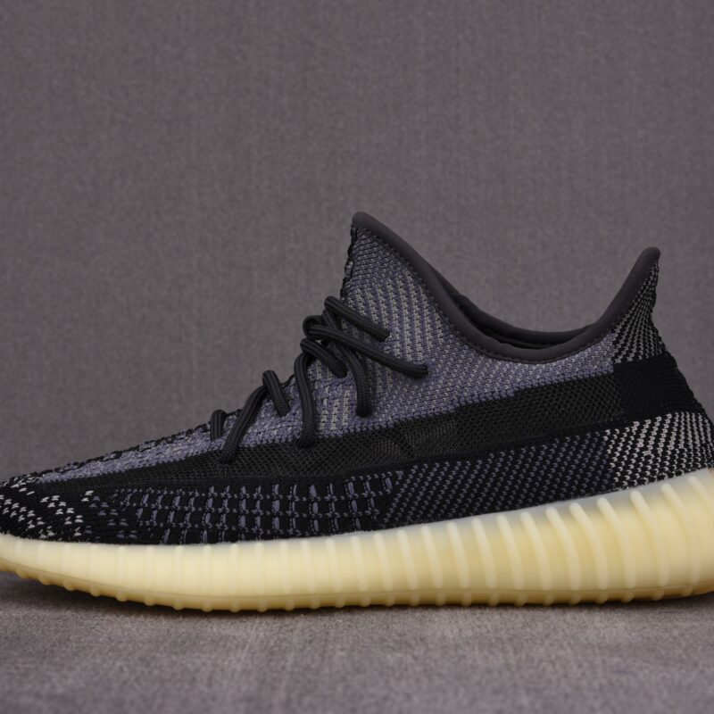 (BEST) adidas Yeezy 350 V2 'CARBON’