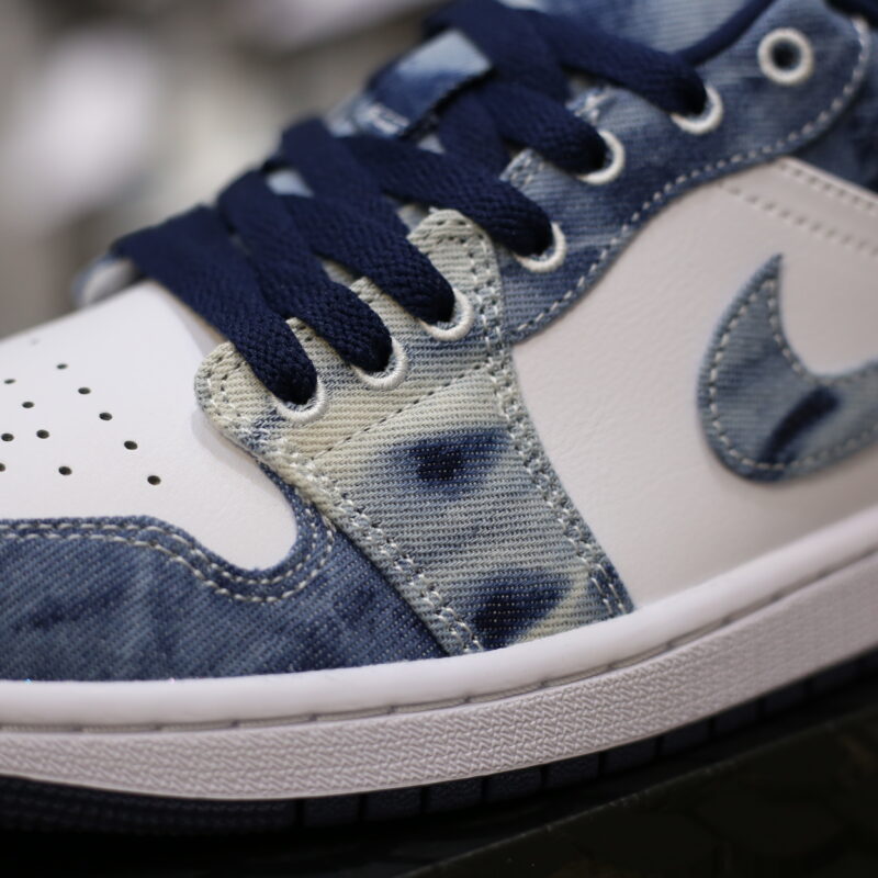 Air Jordan 1 Low SE 'WASHED DENIM'