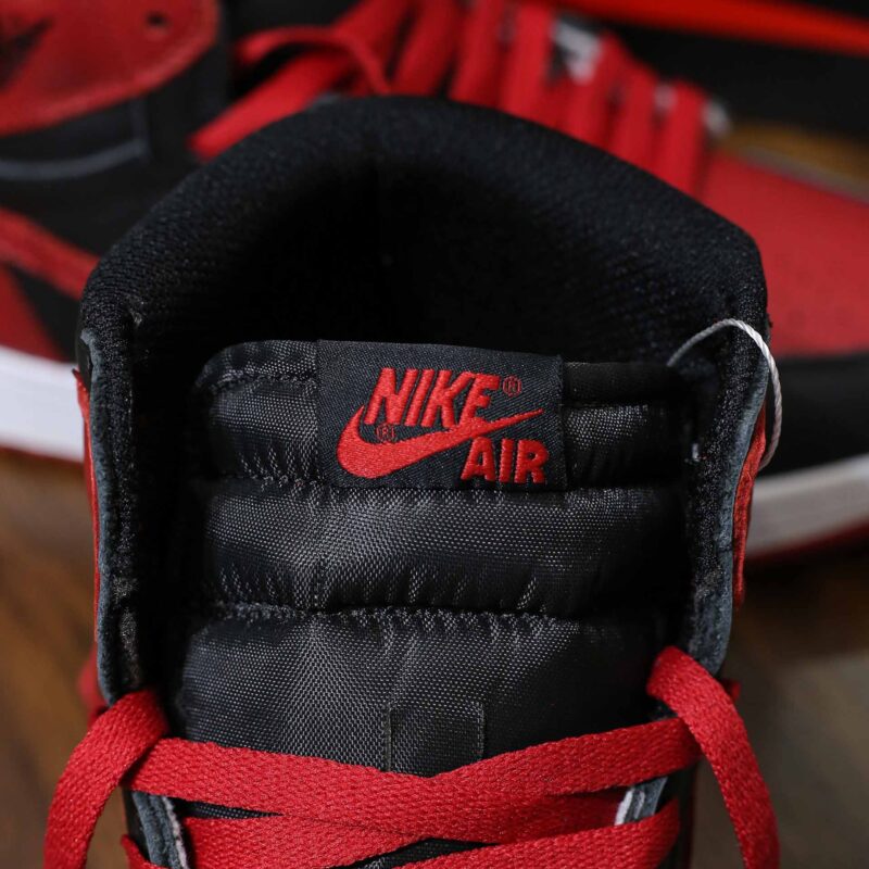 Giày Nike Air Jordan 1 Retro High Og ‘Bred’ đen đỏ siêu cấp