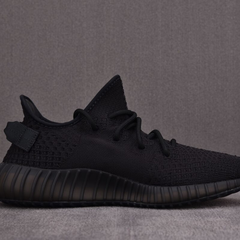 (BEST) adidas Yeezy 350 V2 'ONYX’
