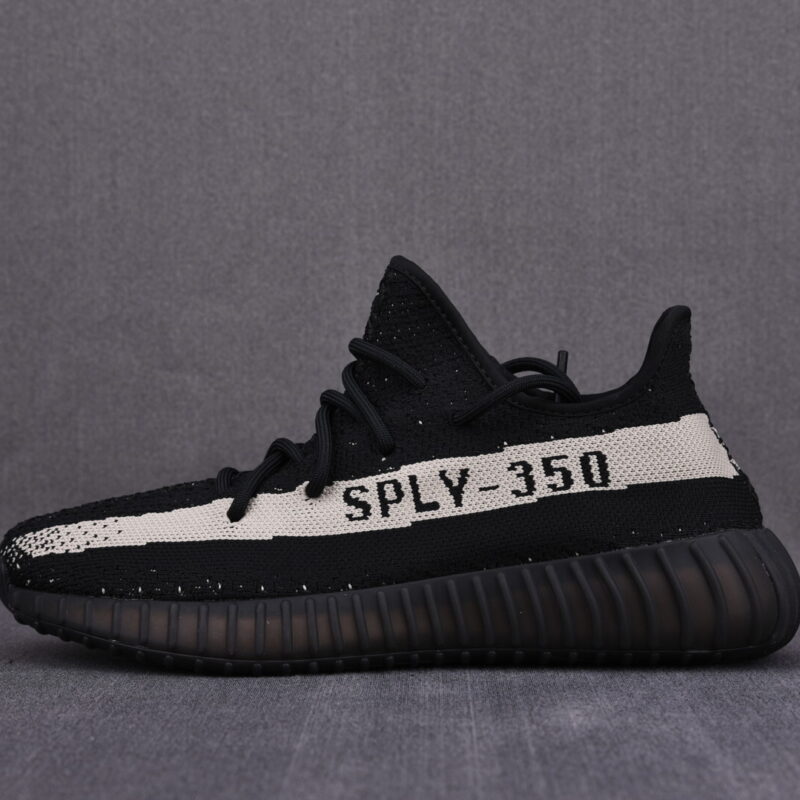 (BEST) adidas Yeezy 350 V2 ‘OREO’