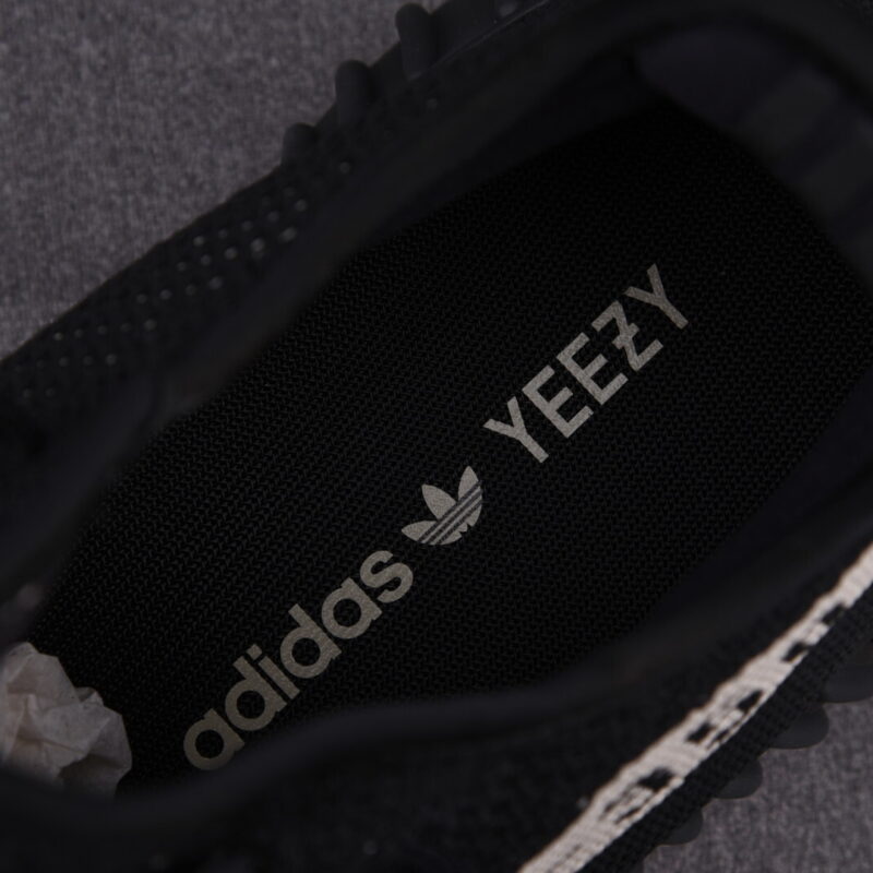 (BEST) adidas Yeezy 350 V2 ‘OREO’