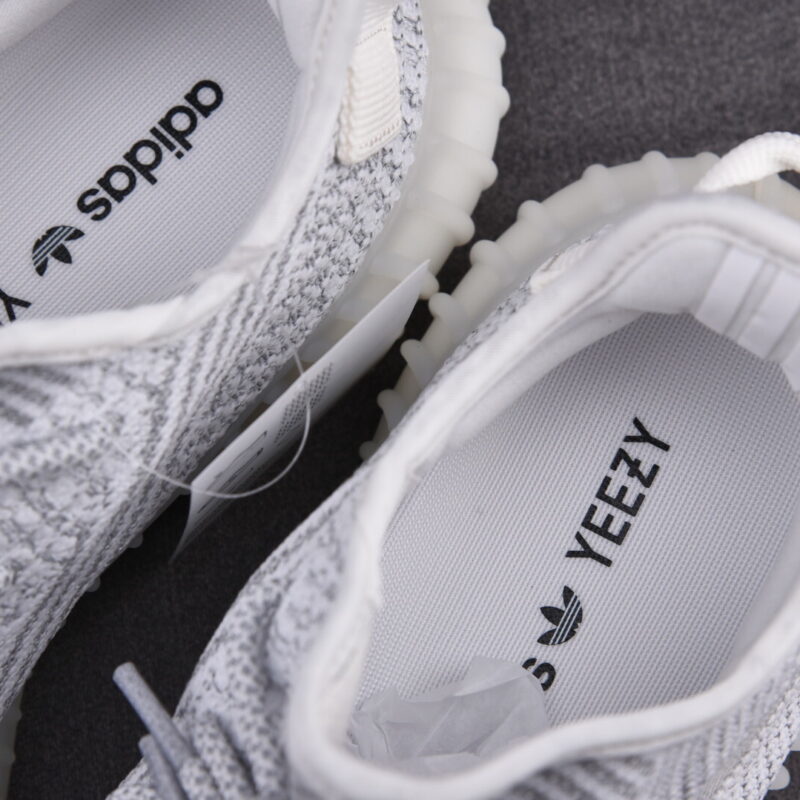 (BEST) adidas Yeezy 350 V2 ‘STATIC REFLECTIVE’