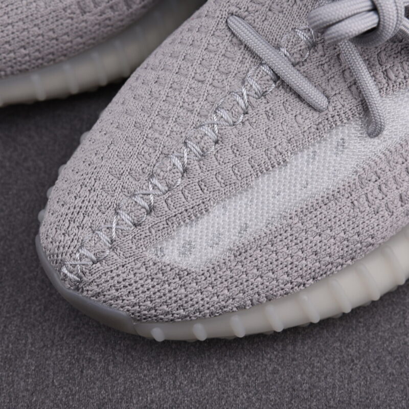 (BEST) adidas Yeezy 350 V2 ‘TAIL LIGHT’