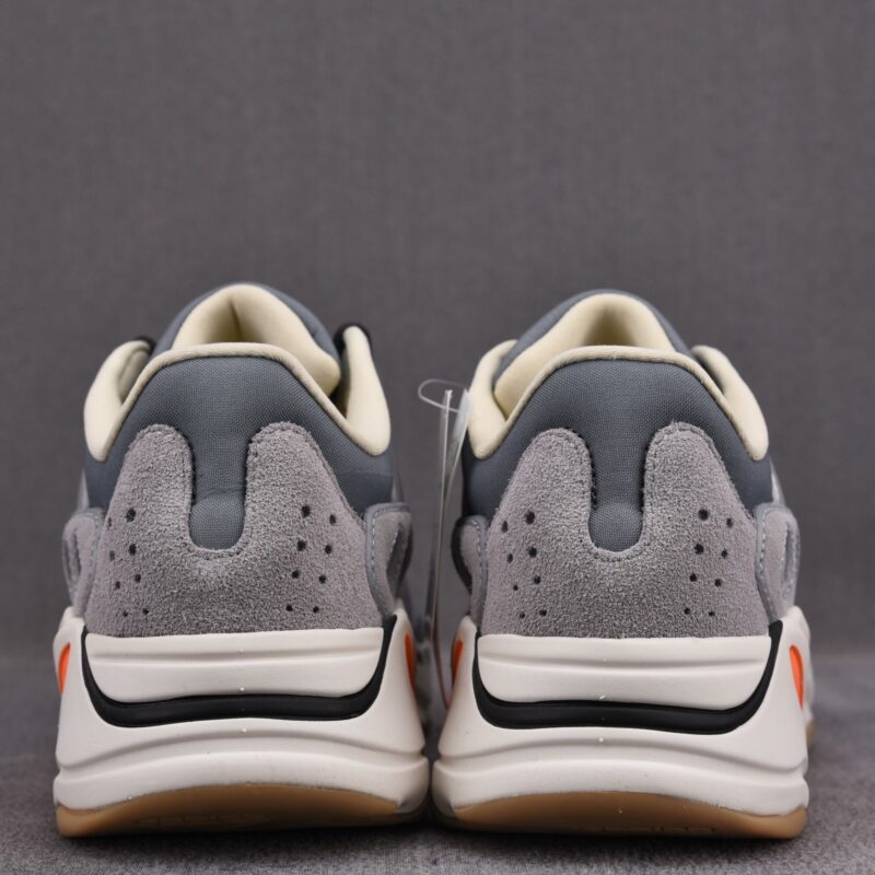 (BEST) adidas Yeezy Boost 700 'MAGNET'