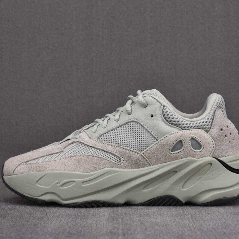 (BEST) adidas Yeezy Boost 700 'SALT'