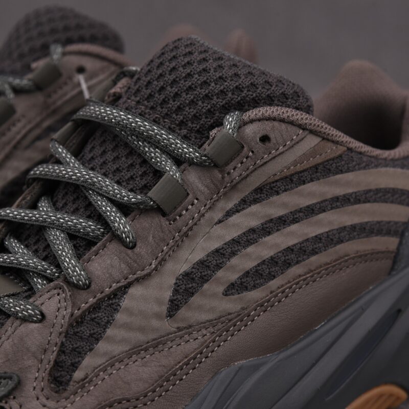 (BEST) adidas Yeezy Boost 700 V2 'GEODE'