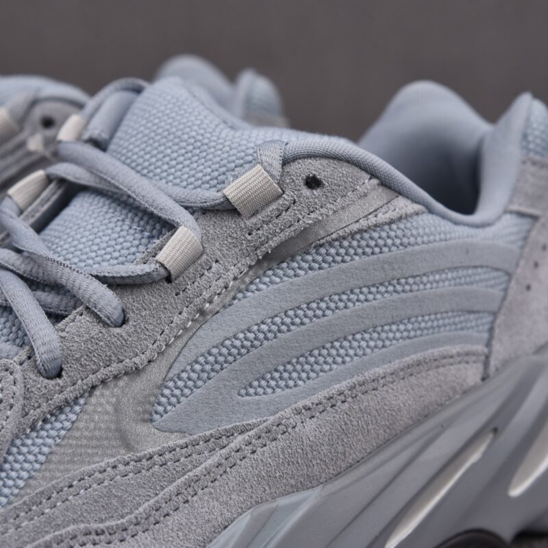 (BEST) adidas Yeezy Boost 700 V2 'HOSPITAL BLUE'