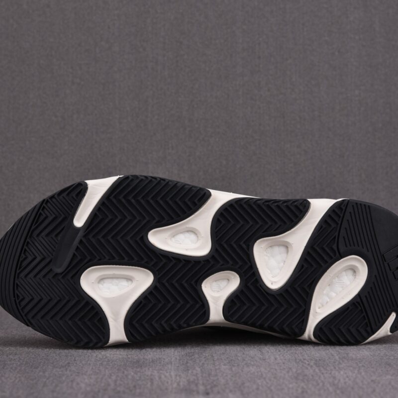 (BEST) adidas Yeezy Boost 700 V2 'STATIC'