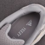 (BEST) adidas Yeezy Boost 700 V2 'STATIC'