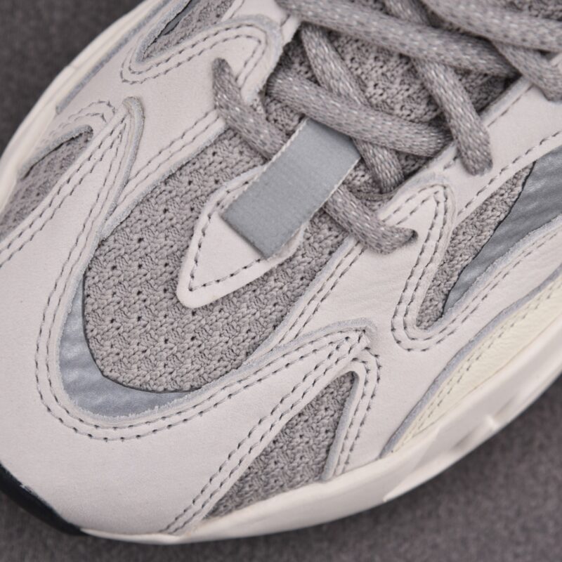 (BEST) adidas Yeezy Boost 700 V2 'STATIC'