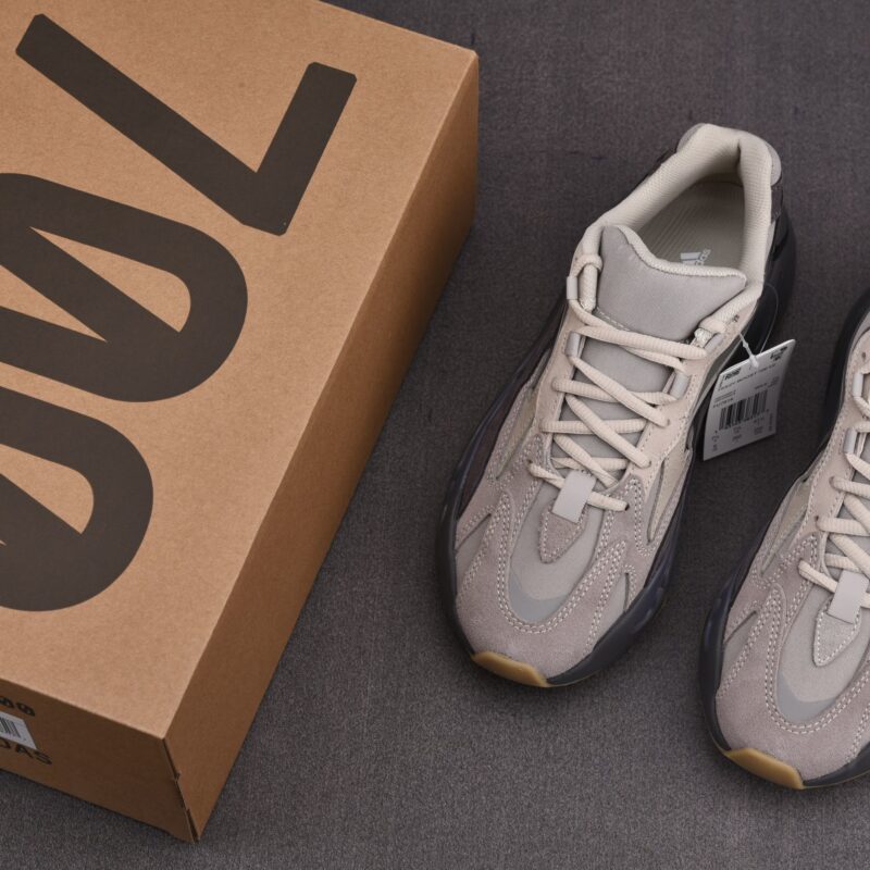 (BEST) adidas Yeezy Boost 700 V2 'TEPHRA'