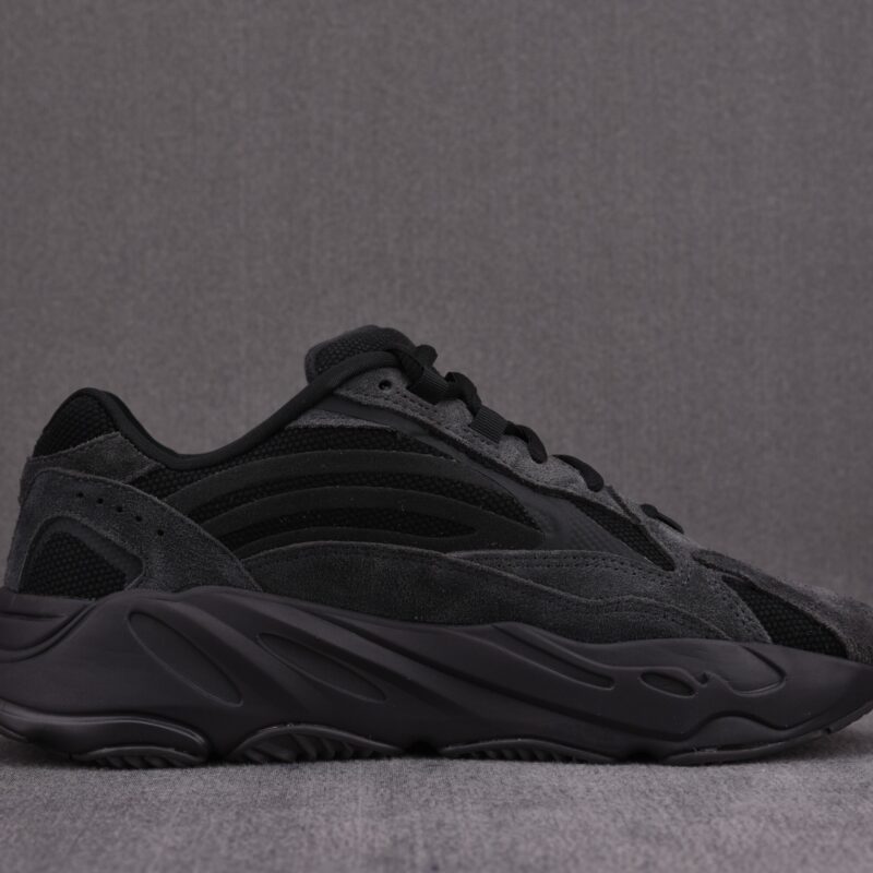 (BEST) adidas Yeezy Boost 700 V2 'VANTA'