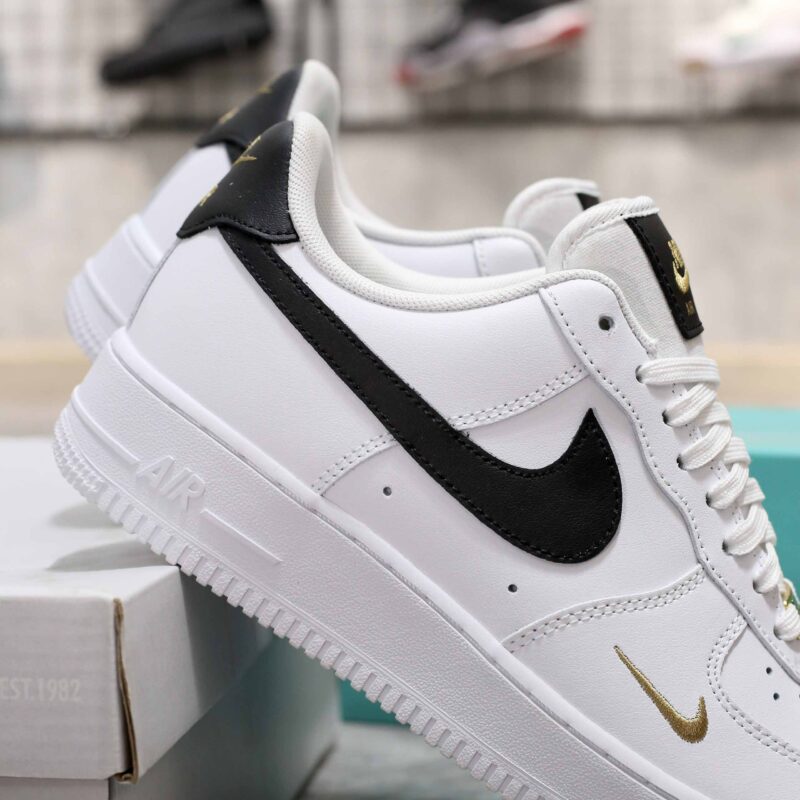 Nike Air Force 1 Low 07 Essential White Black Gold