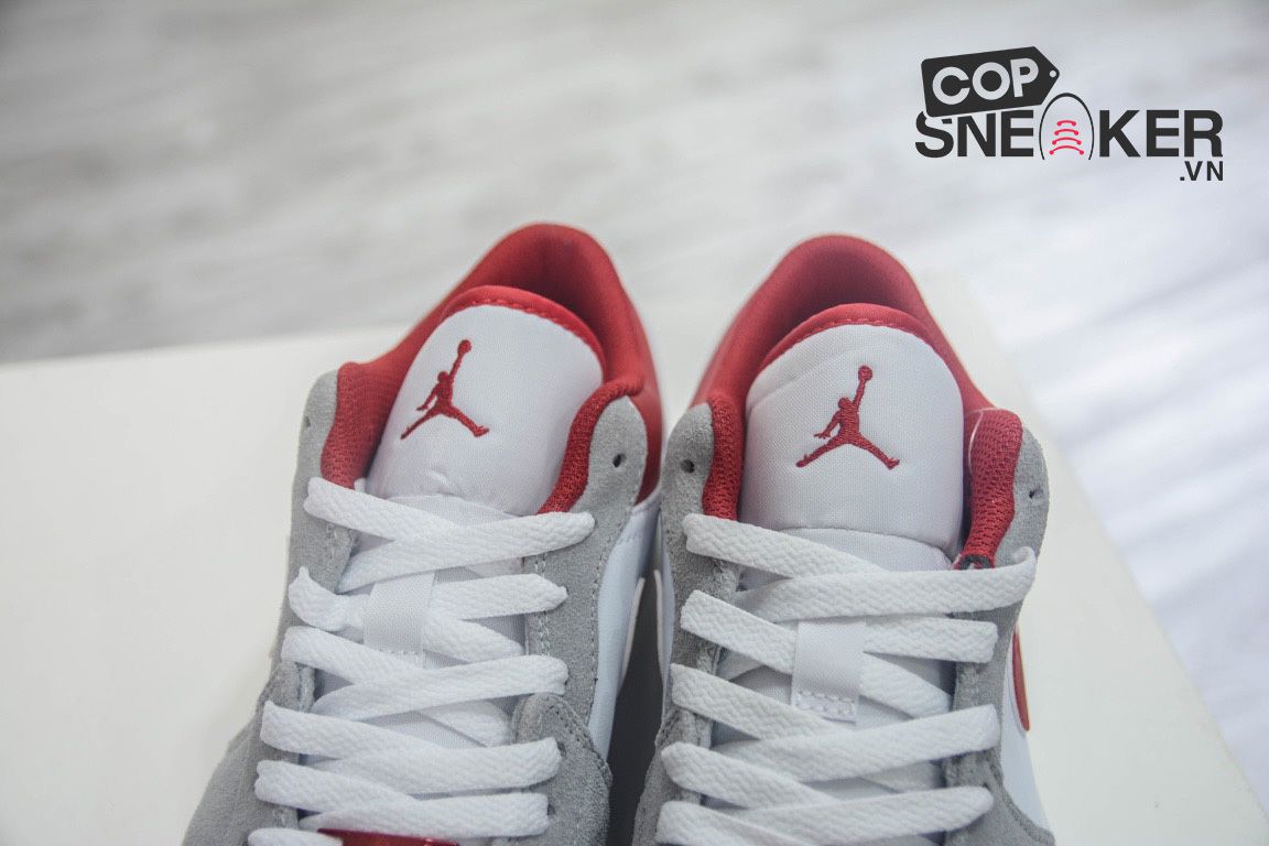 Giày Air Jordan 1 Low SE ‘Light Smoke Grey Gym Red’ Xám Đỏ