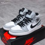 Giày Nike Air Jordan 1 Mid Light Smoke Grey Xám Đen Rep 1:1
