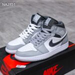 Giày Nike Air Jordan 1 Mid Xám Đen Light Smoke Grey Anthracite 2022