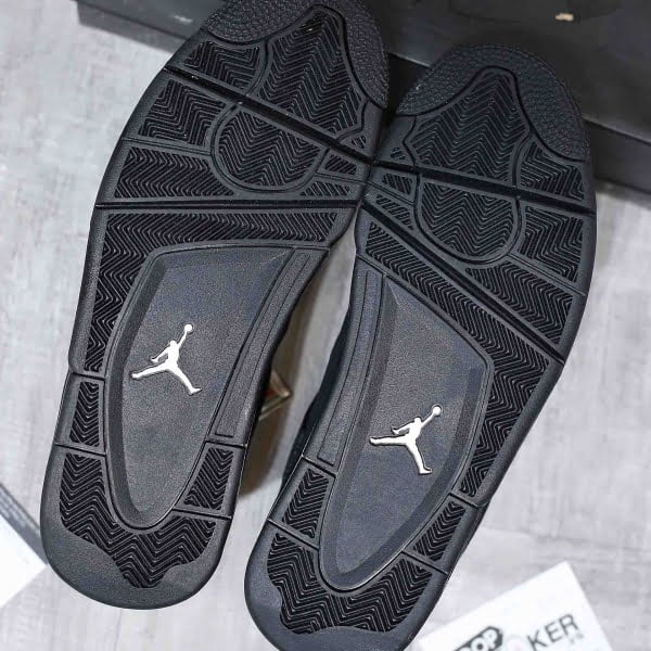 Giày Nike Air Jordan 4 Retro ‘Black Cat’ Đen Like Auth