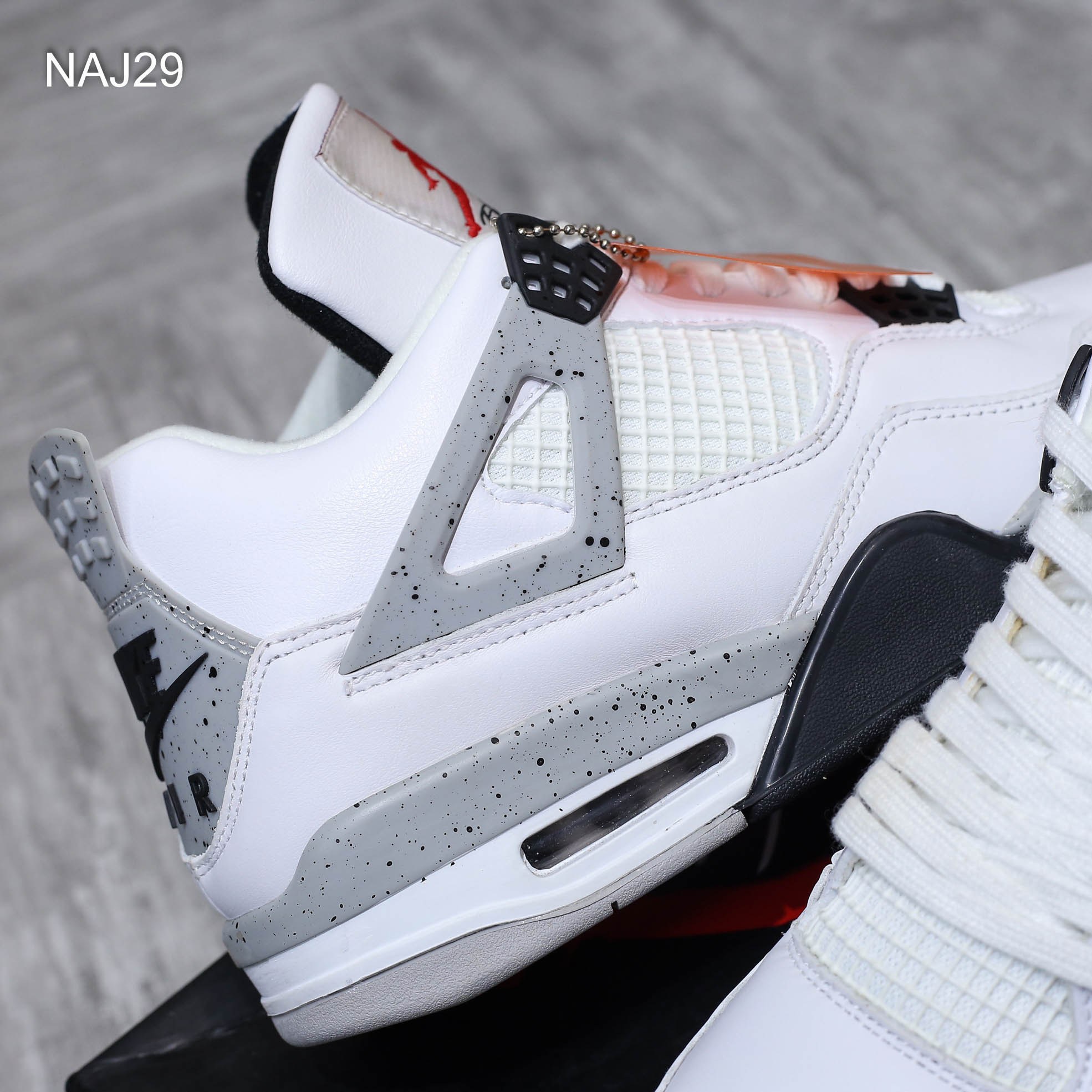 Giày Nike Air Jordan 4 Retro White Cement Trắng Like Auth