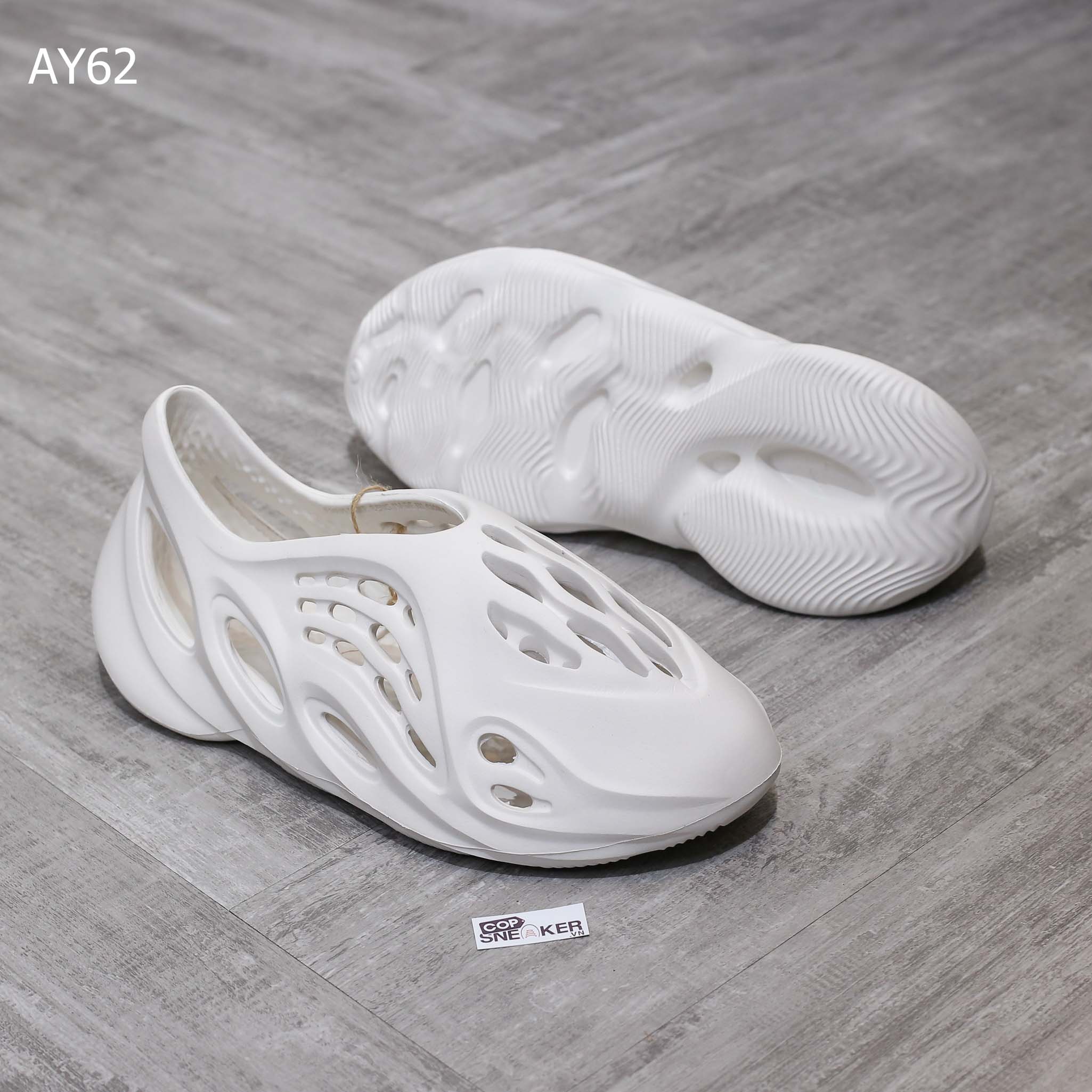 Giày Adidas Yeezy Foam Runner ‘Ararat’ rep 1:1