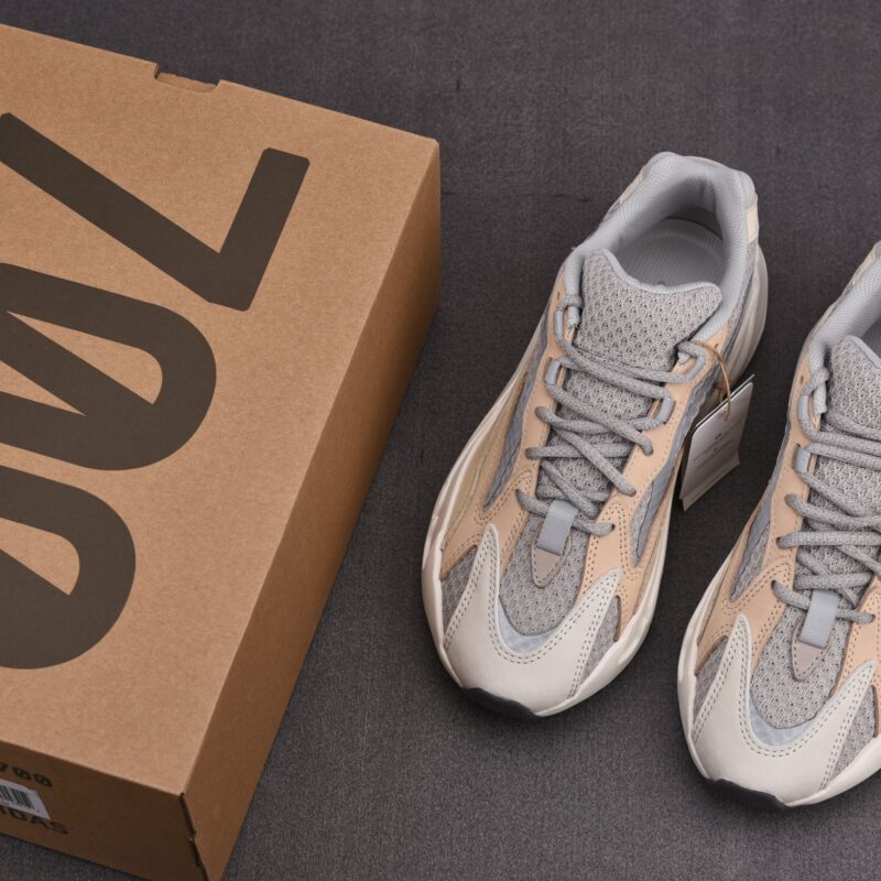 (BEST) adidas Yeezy Boost 700 V2 'CREAM'