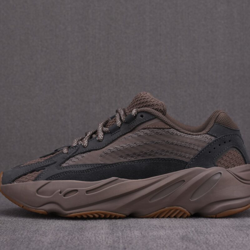 (BEST) adidas Yeezy Boost 700 V2 'MAUVE'