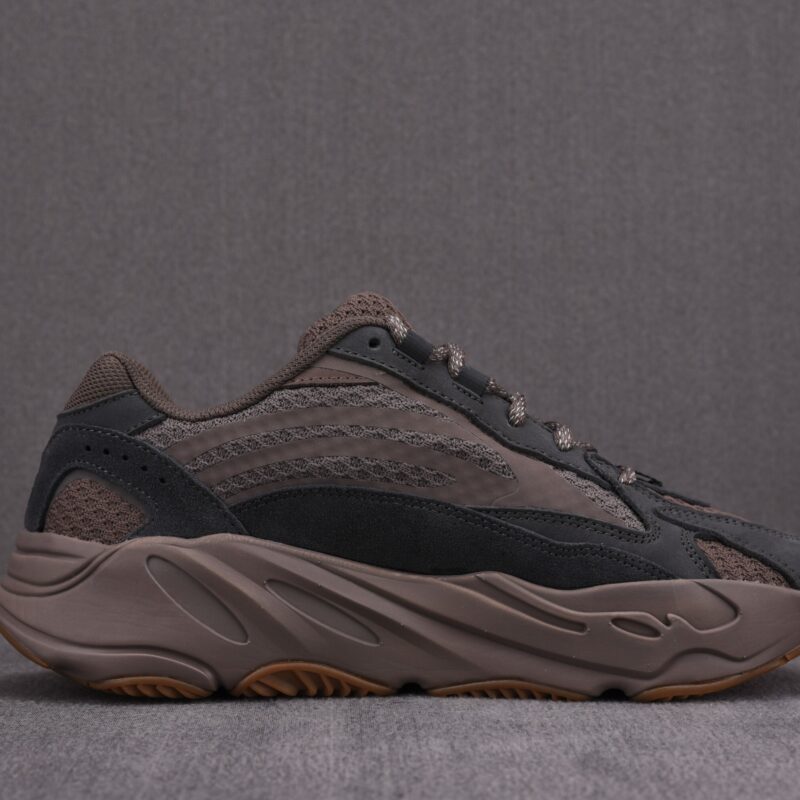(BEST) adidas Yeezy Boost 700 V2 'MAUVE'