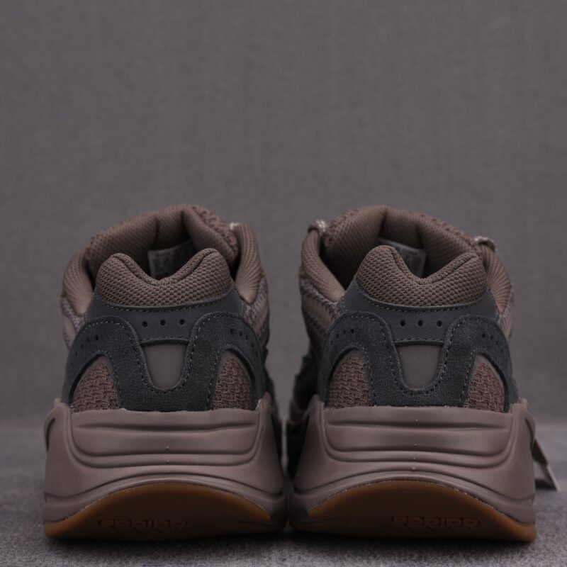 (BEST) adidas Yeezy Boost 700 V2 'MAUVE'