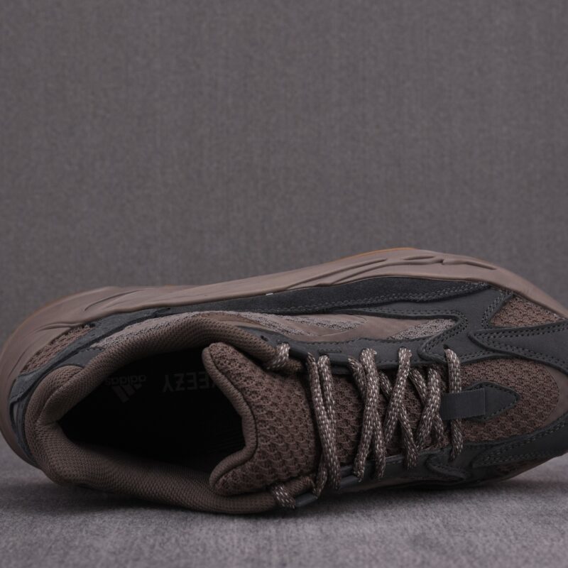 (BEST) adidas Yeezy Boost 700 V2 'MAUVE'