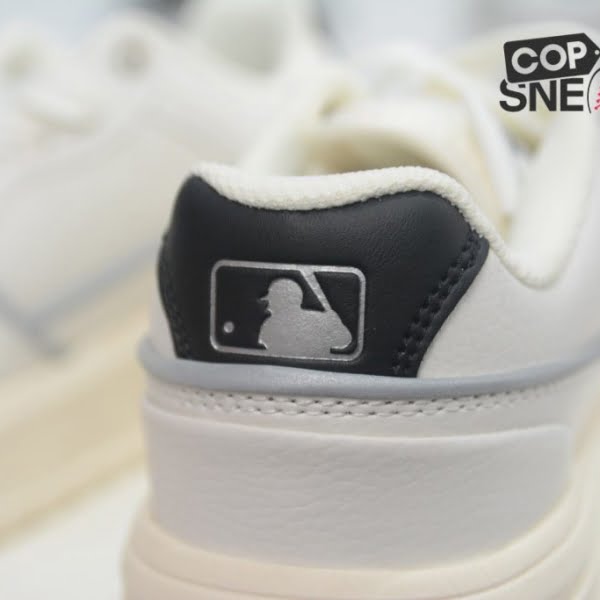 Giày MLB Chunky Liner Low New York Yankees ‘Ivory’ Like Auth
