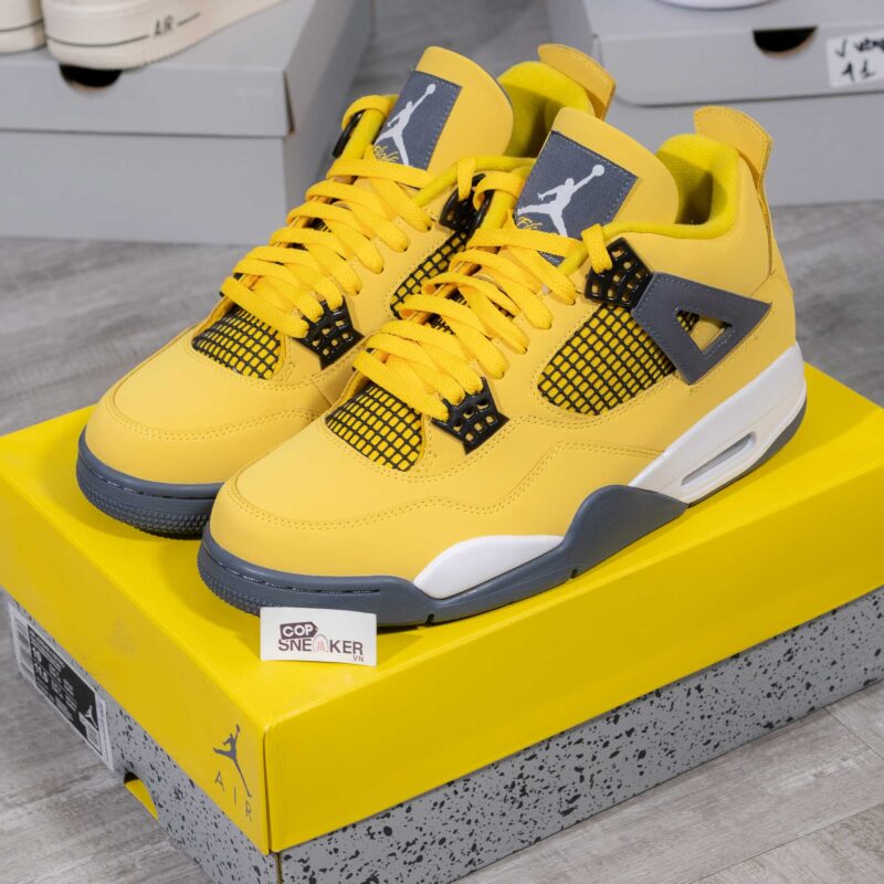 Giày Nike Air Jordan 4 Retro 'Lightning' 2021