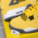 Giày Nike Air Jordan 4 Retro 'Lightning' 2021