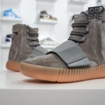 Giày Adidas Yeezy Boost 750 Light Grey xám rep 1:1