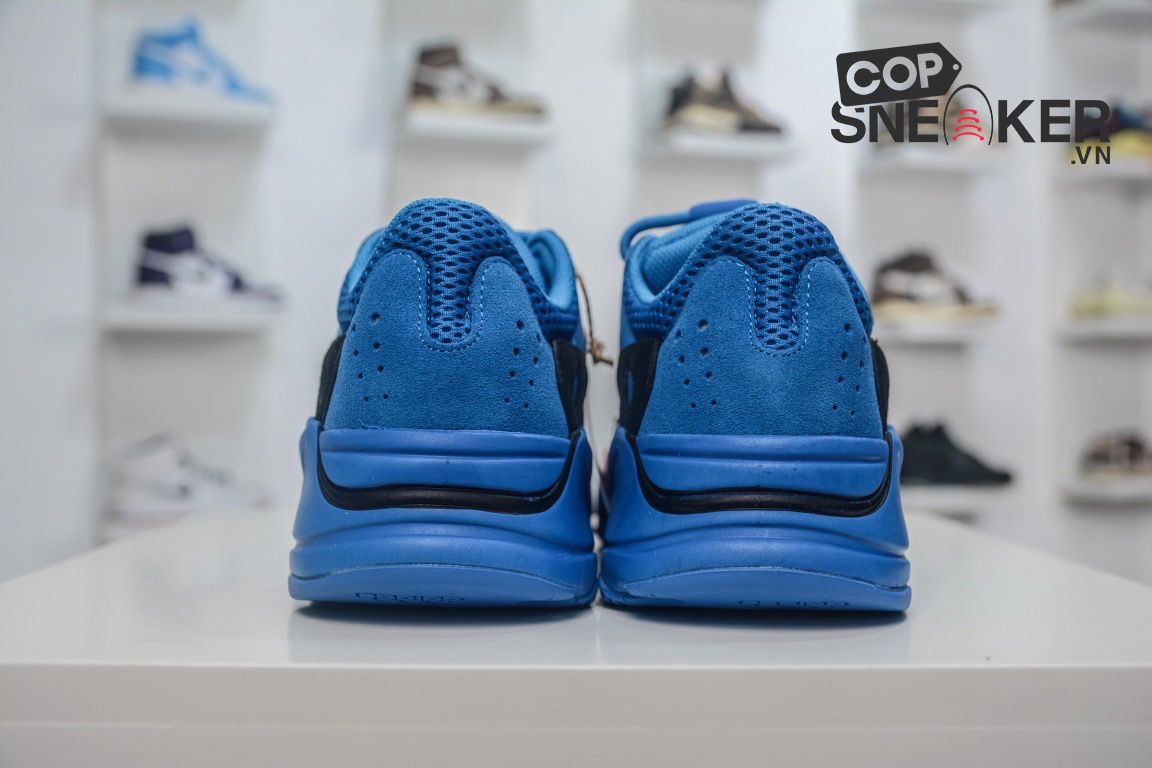 Giày Adidas Yeezy Boost 700 ‘Hi-Res Blue’ Xanh Rep 1:1