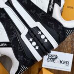 Giày Louis Vuitton LV Trainer Monogram Denim Đen