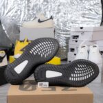 Giày Adidas Yeezy 350 V2 Static Black Non Reflective