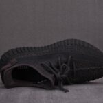 (BEST) adidas Yeezy 350 V2 ‘STATIC BLACK REFLECTIVE’