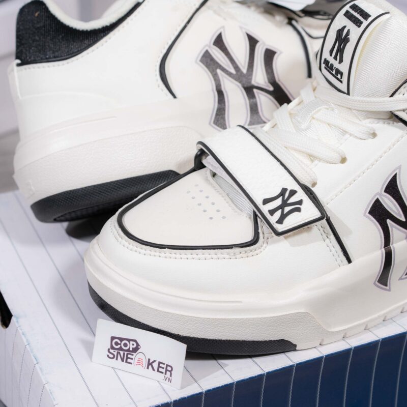 Giày MLB Chunky Liner Mid New York Yankees Black Like Auth