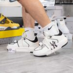 Giày MLB Chunky Liner Mid New York Yankees Black Like Auth