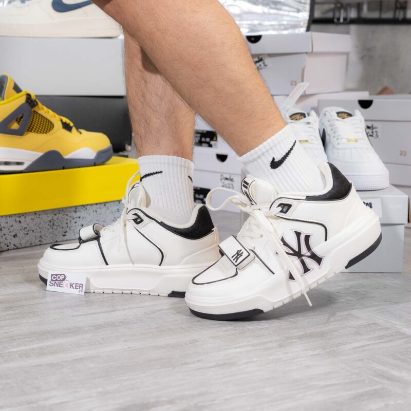 Giày MLB Chunky Liner Mid New York Yankees Black Like Auth