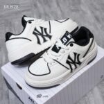 MLB Chunky Liner New York Yankees White Black