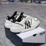 MLB Chunky Liner New York Yankees White Black