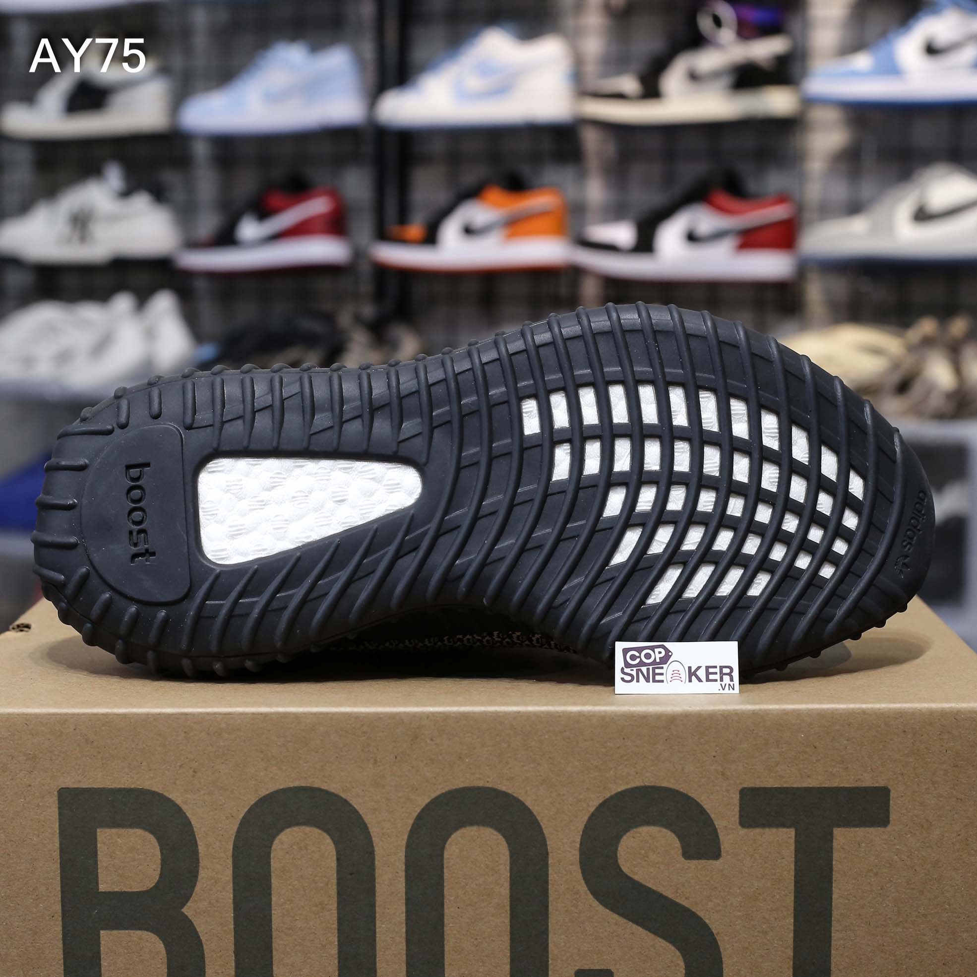 Giày Adidas Yeezy Boost 350 V2 ‘MX Rock’