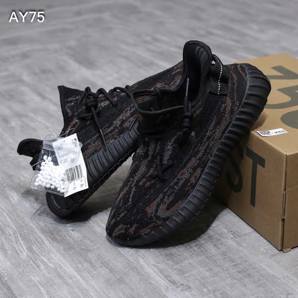 Giày Adidas Yeezy Boost 350 V2 ‘MX Rock’