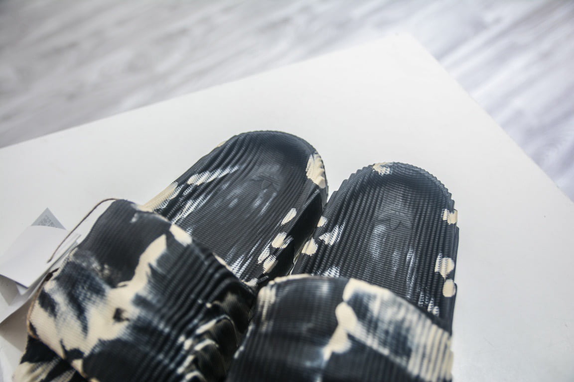 Dép Adidas Adilette 22 Slides ‘Black Grey’