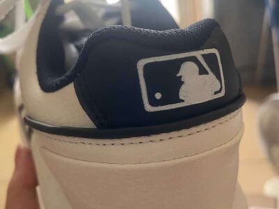 Check giày MLB chuẩn Rep 1:1 bằng cách quan sát phần logo được in trên giày