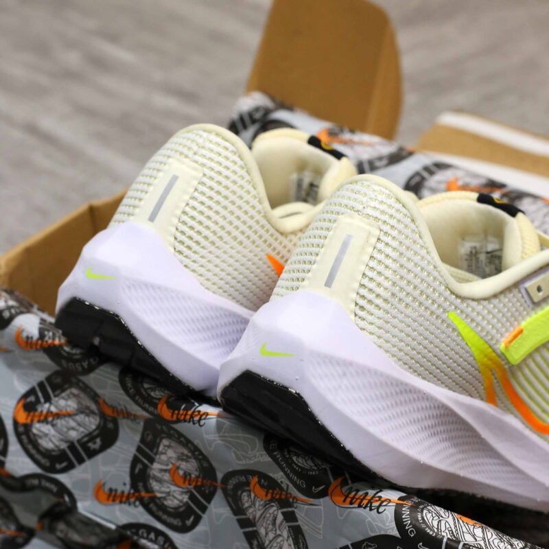 Giày Nike Zoom Pegasus 40 'White/Multi/Milk/Volt'