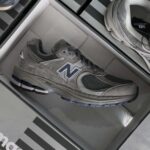Giày New Balance 2002R OG ‘Light Grey’
