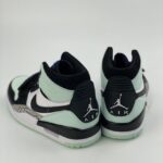 Giày Nike Air Jordan Legacy 312 Igloo